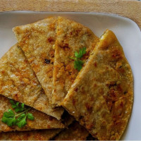 Chicken Cheese Paratha