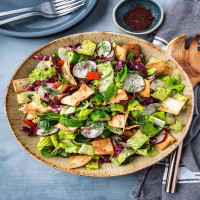 Fatoush Salad / سلطة فتوش