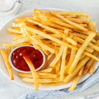 French Fries / بطاطس مقلية