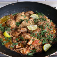 Shenwari Chicken Karahi / دجاج شنواري كاراهي